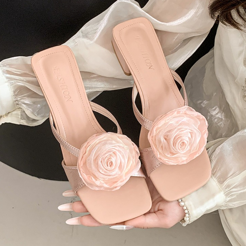 Women'S Fashion Trends Summer 2025 - Bloem Vrouwen Hoge Hakken Sandalen Vierkante