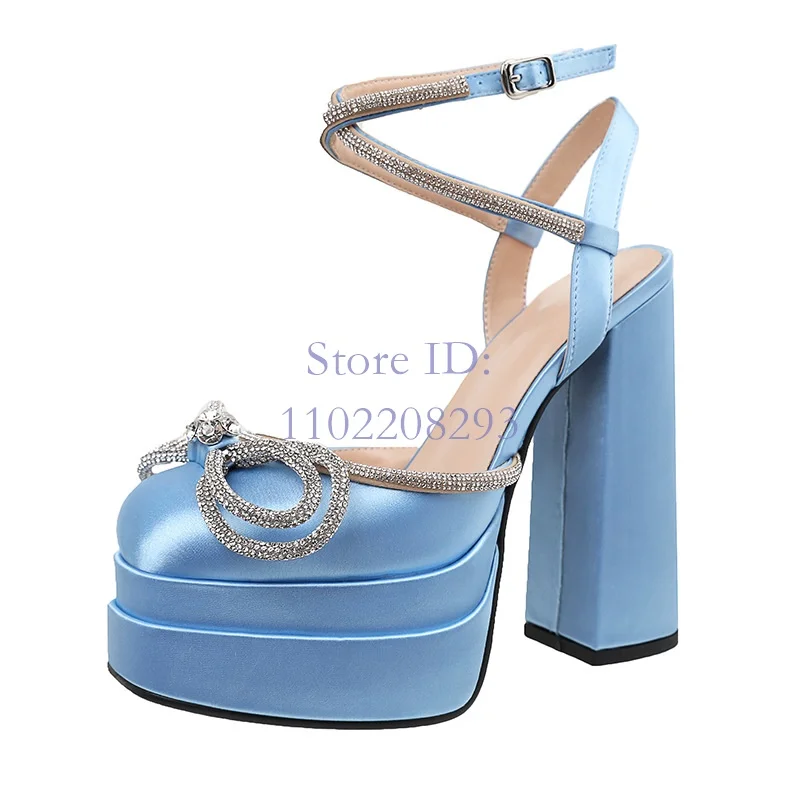 Kristallen vlinderknoop sandal - Women Fashion Show recensie en prijs