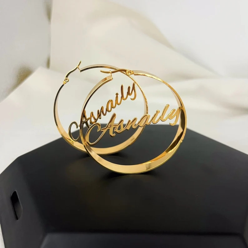 Gepersonaliseerde naamoorbelle - Women Fashion Name Ideas recensie en prijs