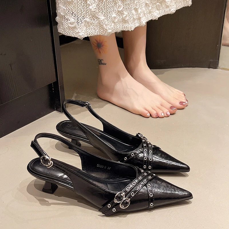 2025 Nieuwe Vrouwen Puntschoen - Women'S Fashion Trends Summer 2025 recensie en prijs