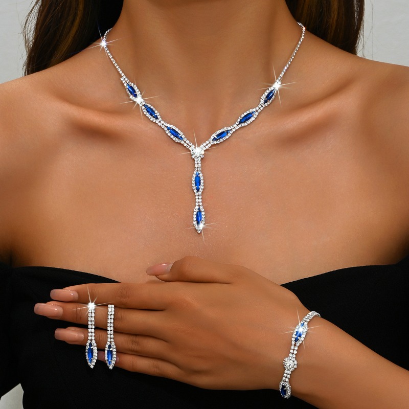 Oorbellen Ketting Armbanden Da - Women'S Day Fashion Show recensie en prijs