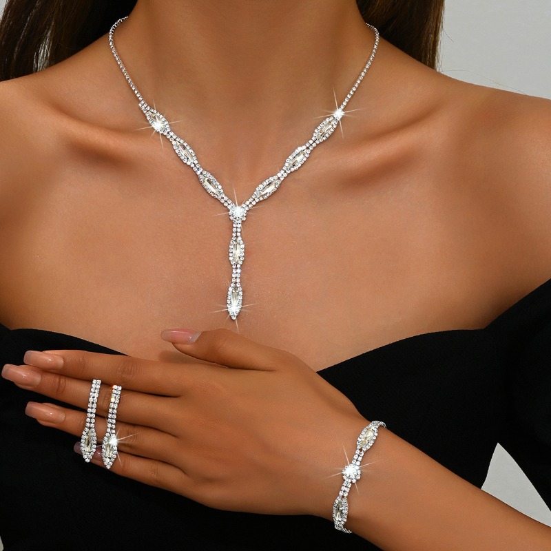 Oorbellen Ketting Armbanden Da - Women'S Day Fashion Show recensie en prijs